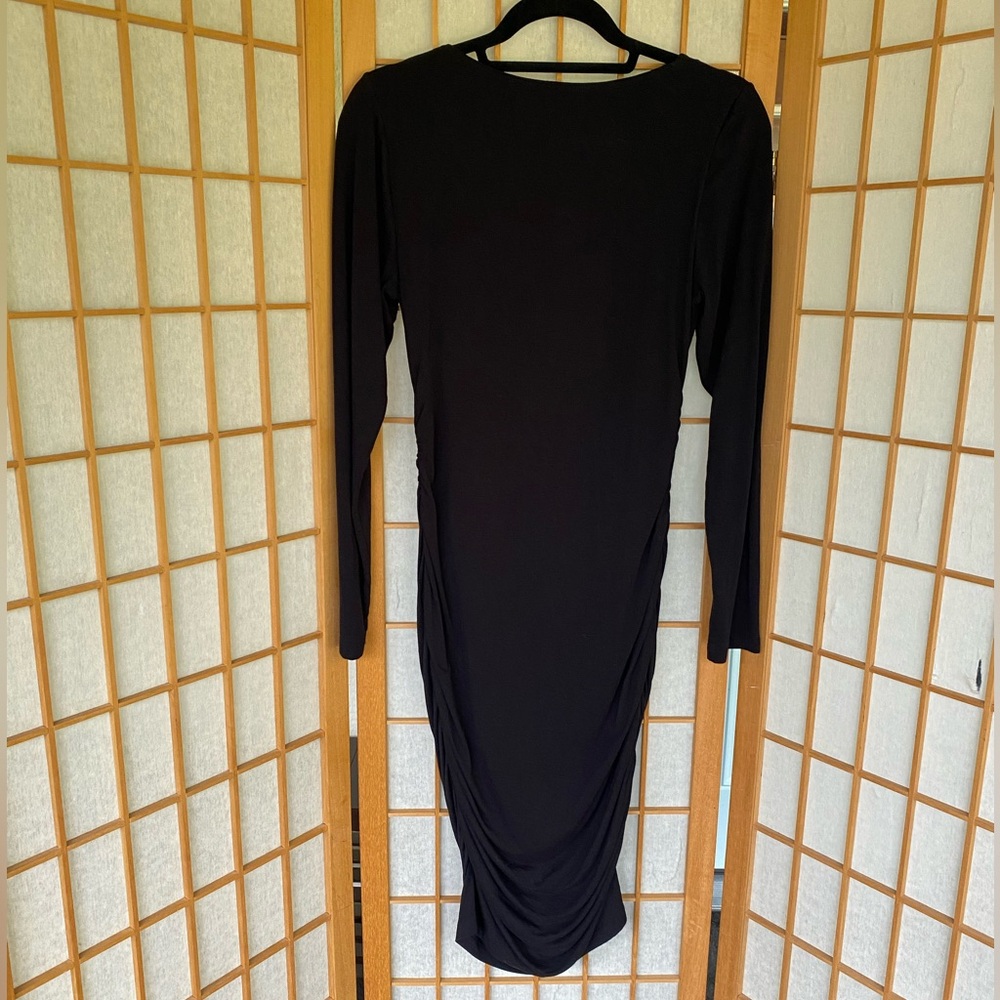 A Pea In The Pod Basic Black Stretch Rouched Long Sleeve Dress SZ M - Picture 7 of 10